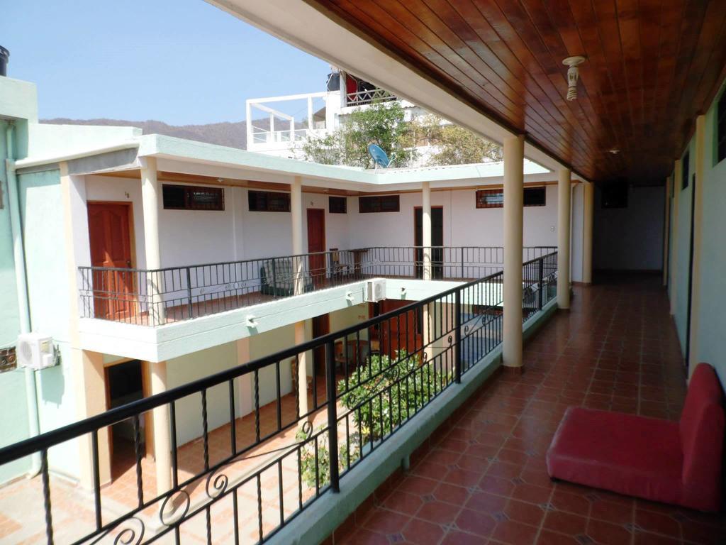 Hostal Dumbira Taganga Buitenkant foto