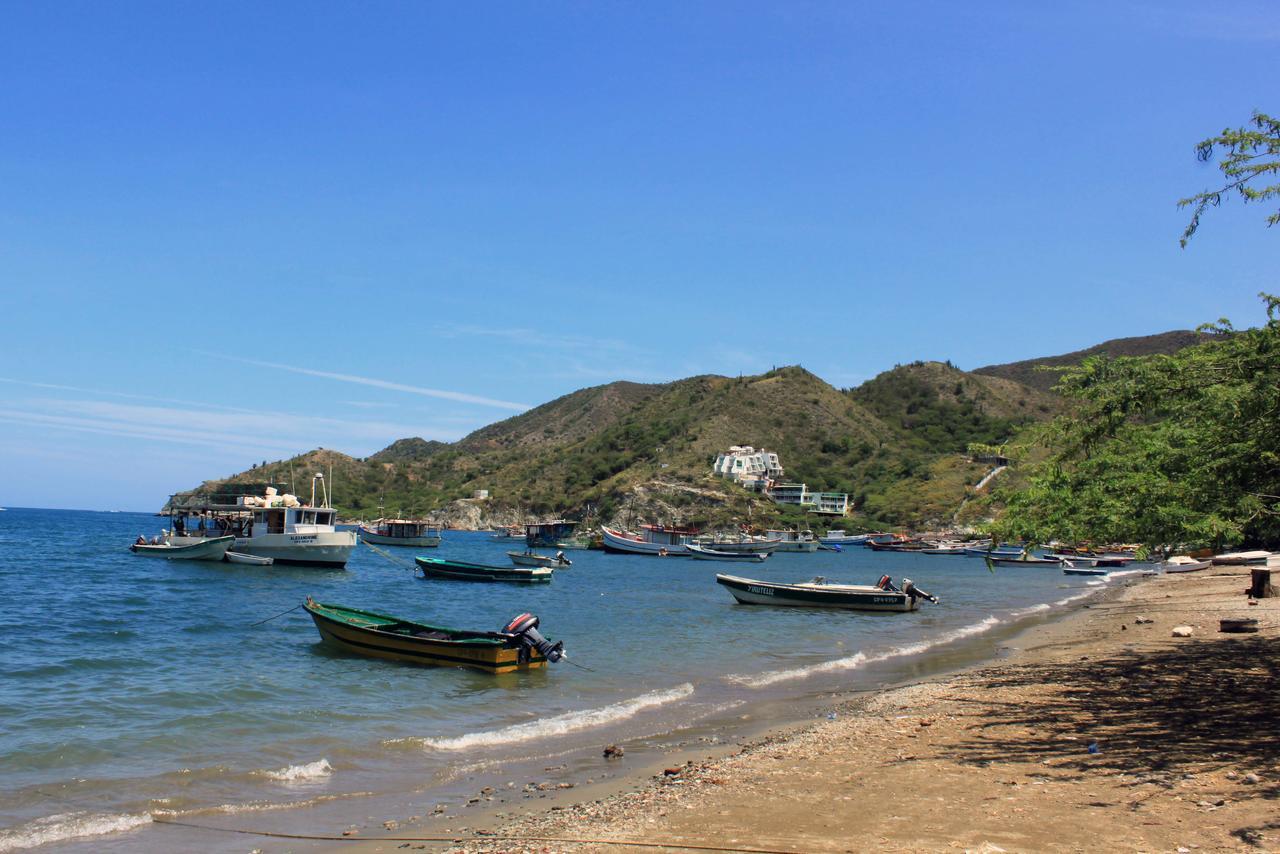 Hostal Dumbira Taganga Buitenkant foto