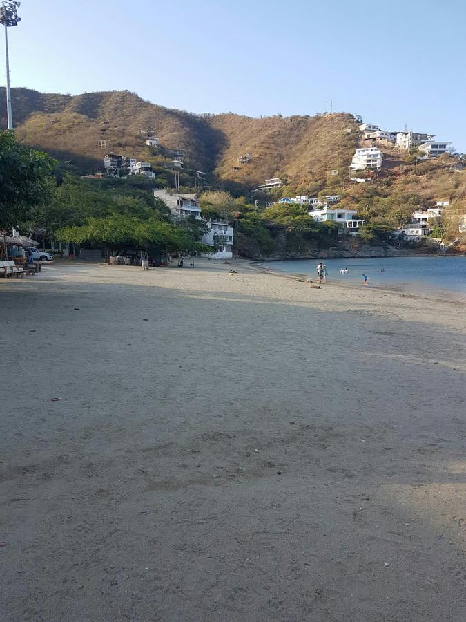Hostal Dumbira Taganga Buitenkant foto